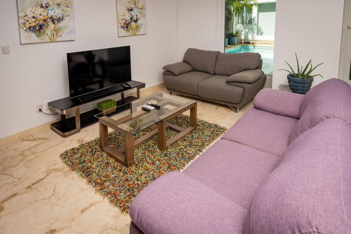 Magnificent 2 Blocks From The And 5th Ave Apartamento